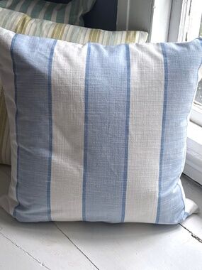Handmade Zippered and Lined Cotton Throw Pillow Cover